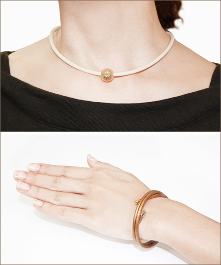 ULTRA COLOR necklace can wear as choker, bracelet and anklet.